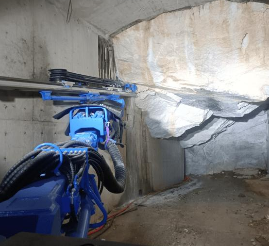 采矿台车操作手需要具备哪些能力？