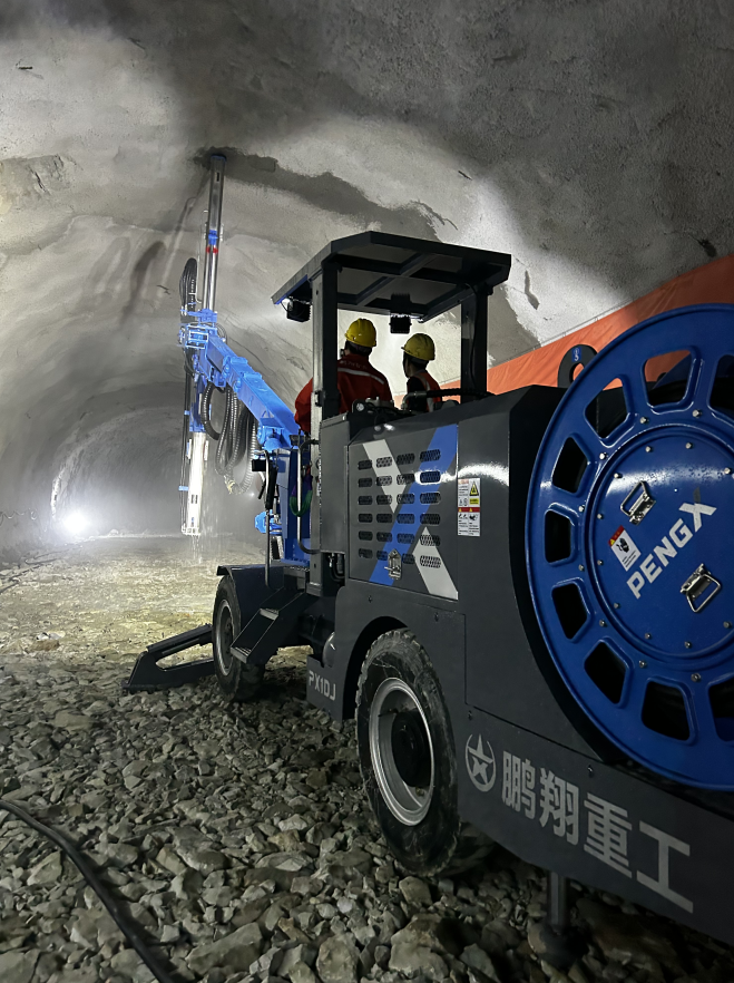 井下掘进台车安全规程